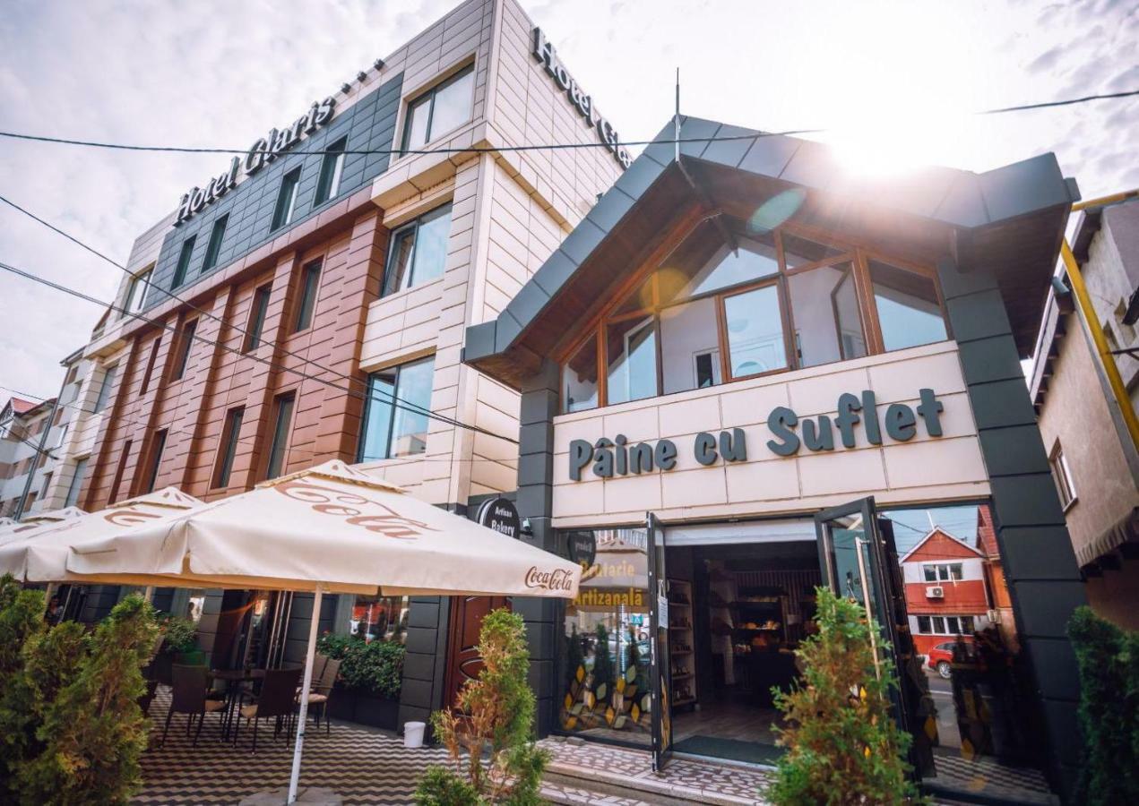 Hotel Glaris Tirgu Frumos المظهر الخارجي الصورة
