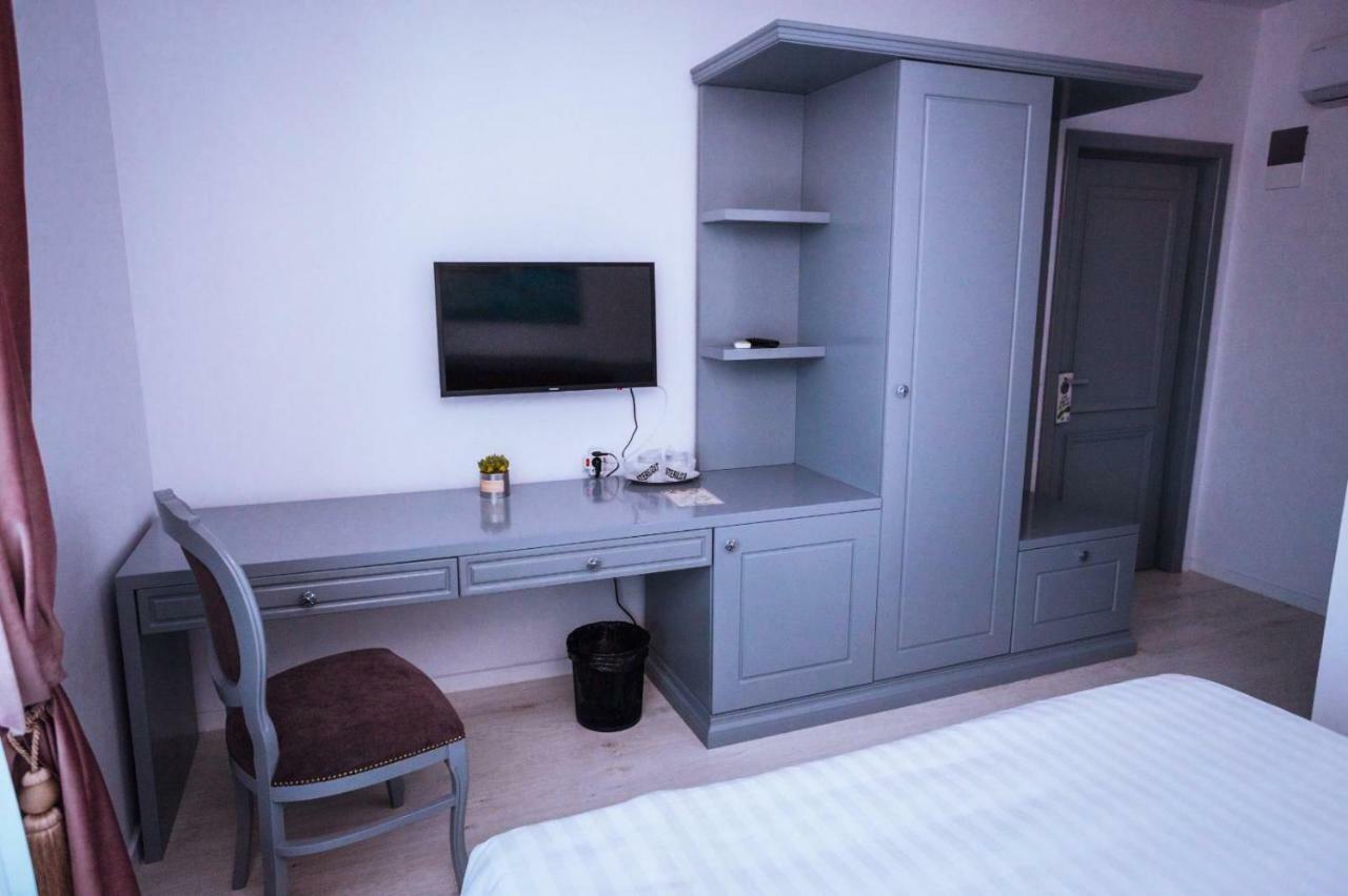 Hotel Glaris Tirgu Frumos المظهر الخارجي الصورة